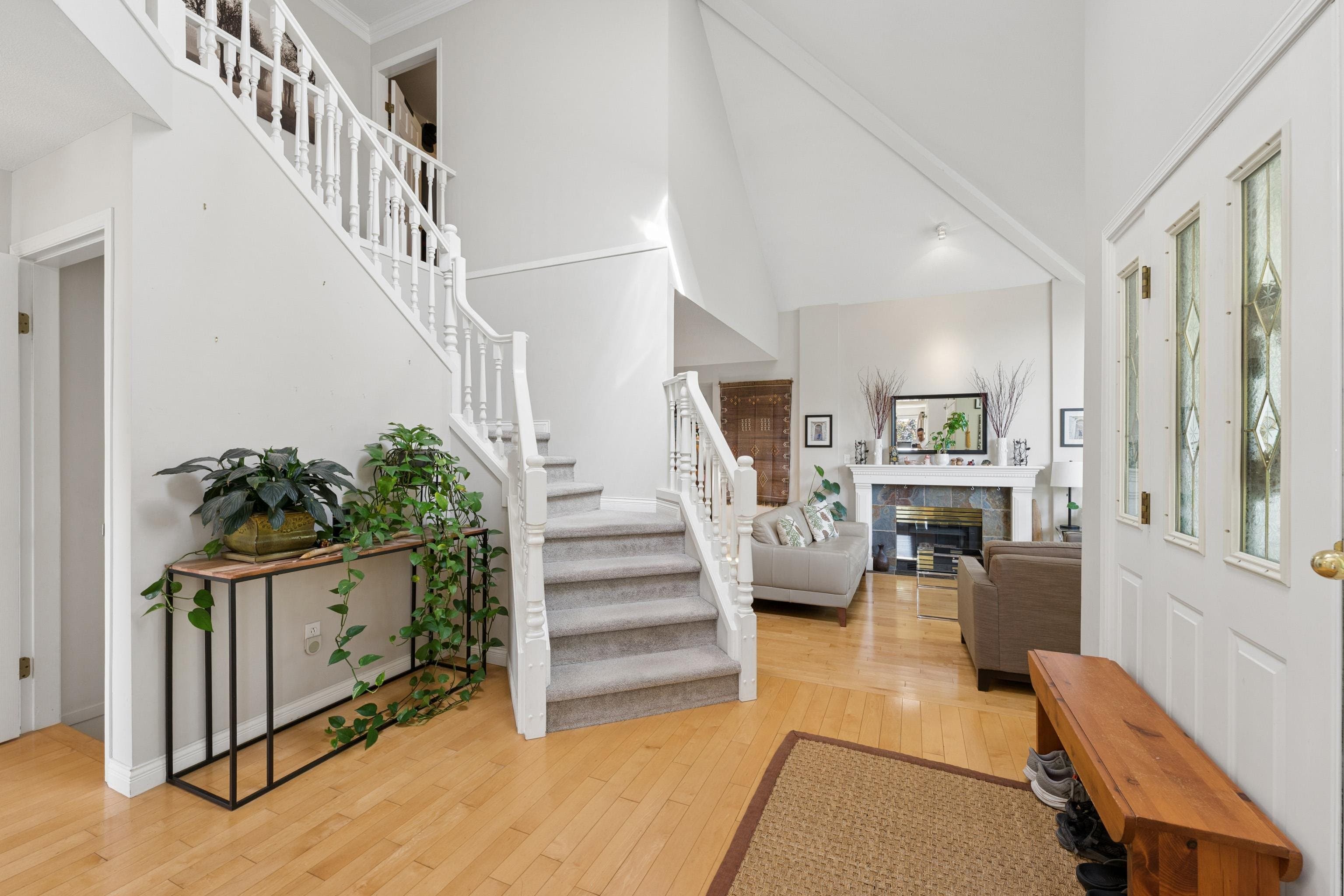 13 Timbercrest Drive, Port Moody, V3H 4T6 — photo 2
