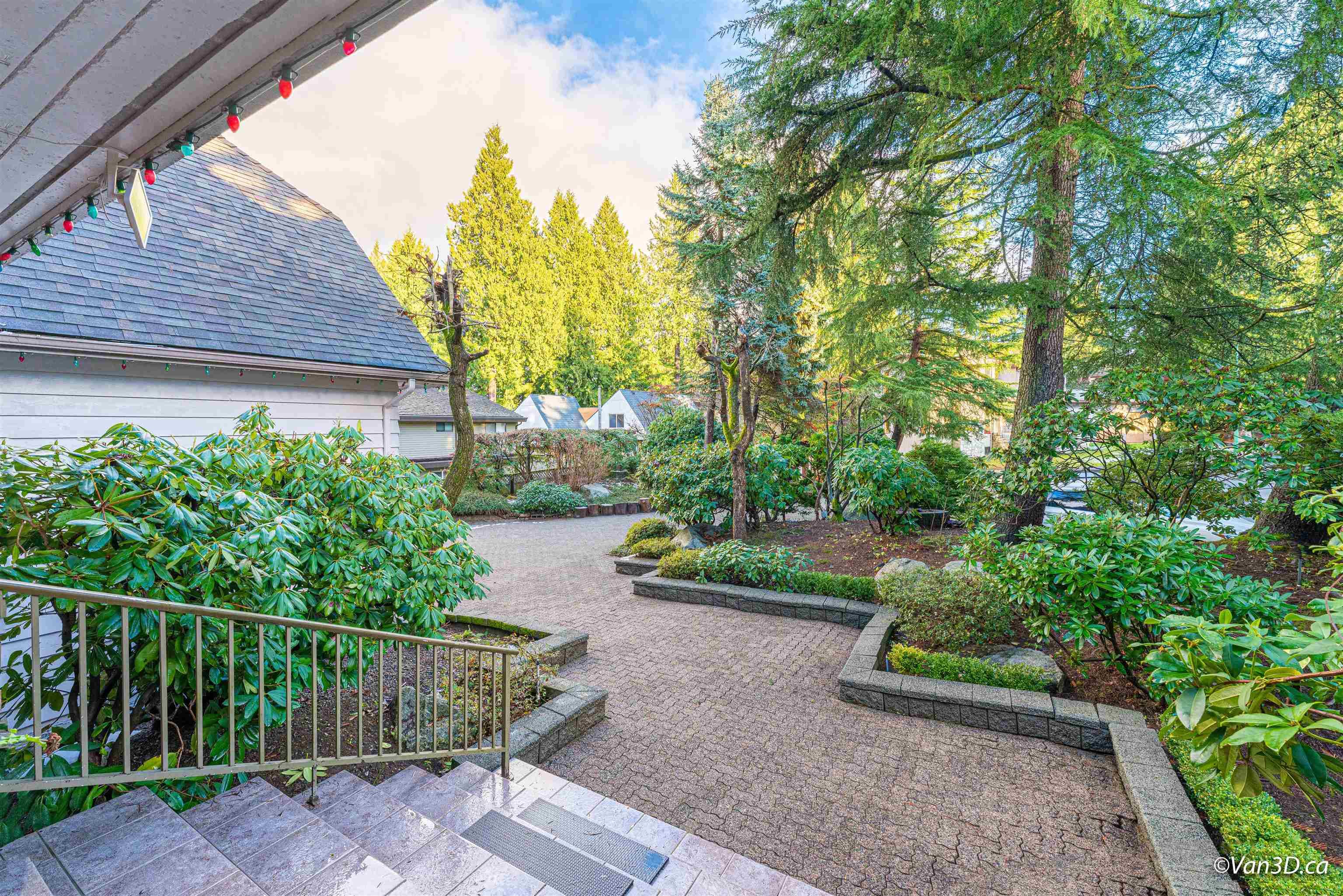 6408 Chaucer Place, Burnaby, V5E 3Y5 — photo 5