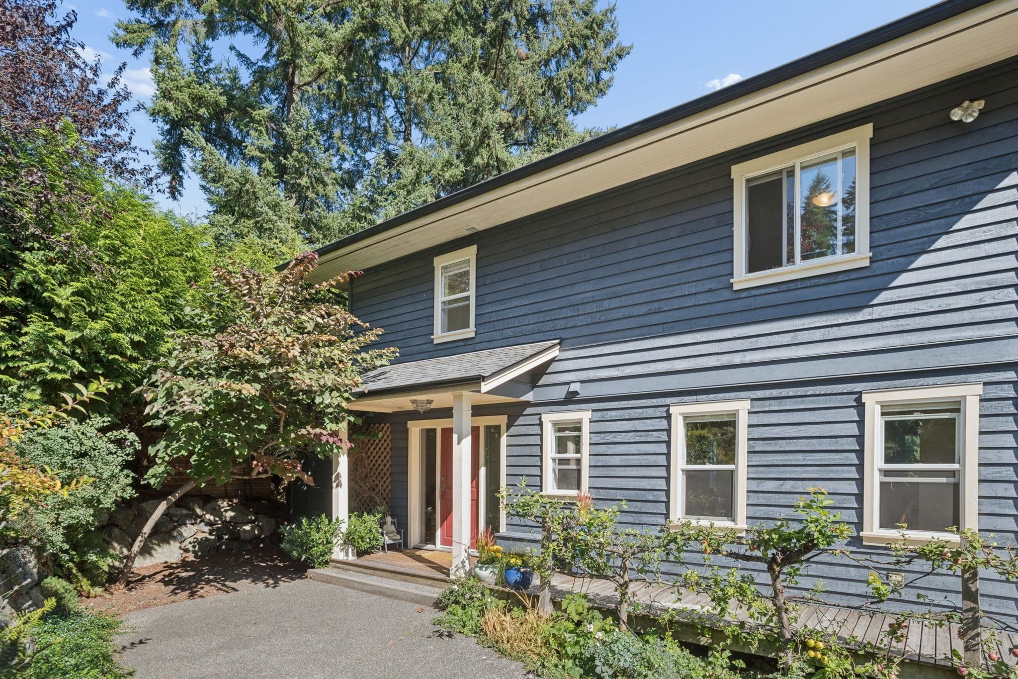 965 Village Drive, Bowen Island, V0N 1G1 — photo 2