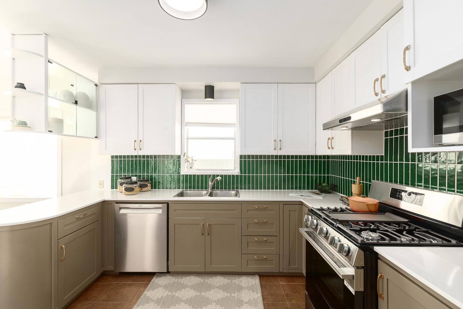 3114 Turner Street, Vancouver, V5K 2H1 — photo 4