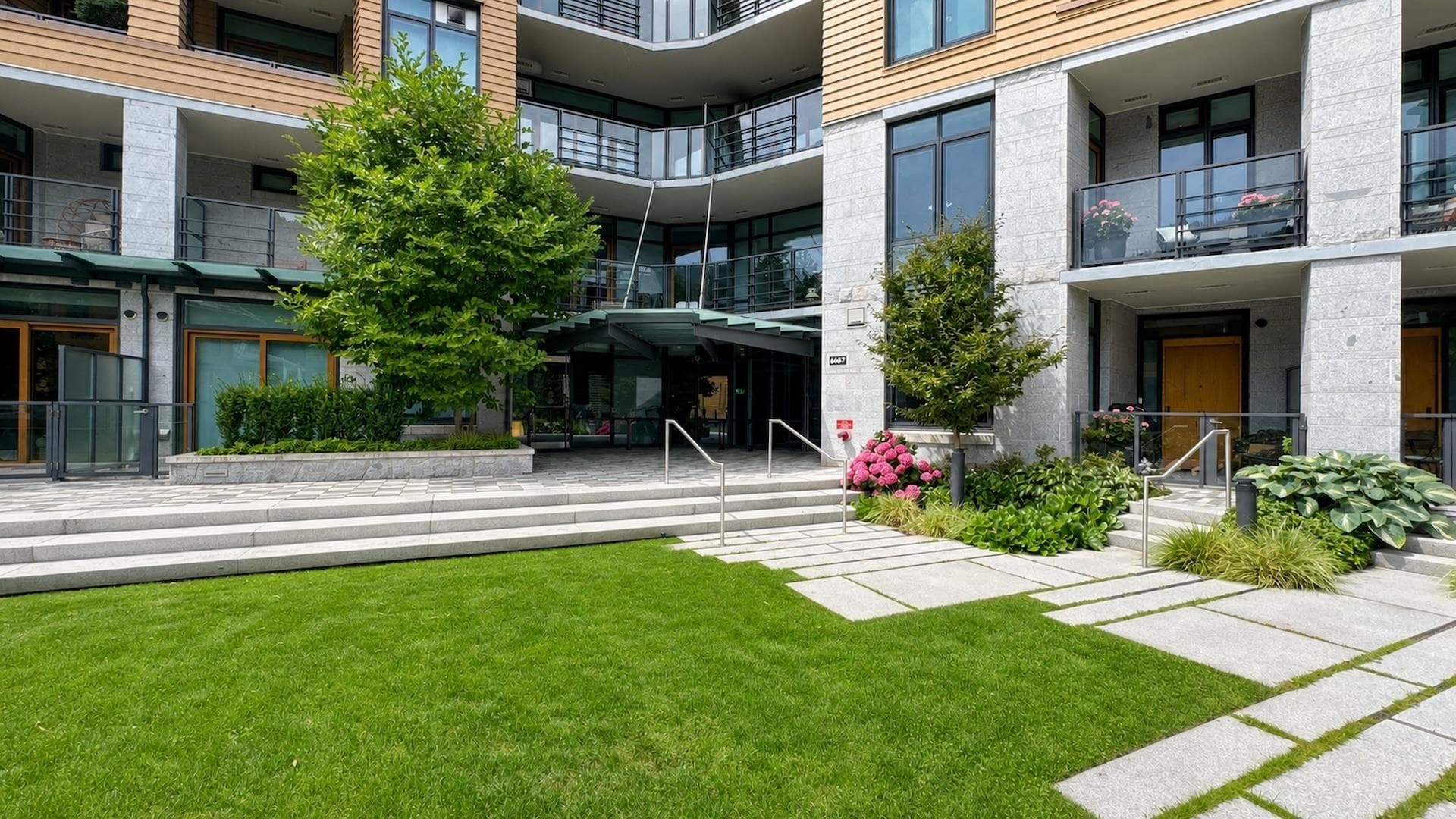 501 - 6687 Nelson Avenue, West Vancouver, V7W 2B2 — photo 2