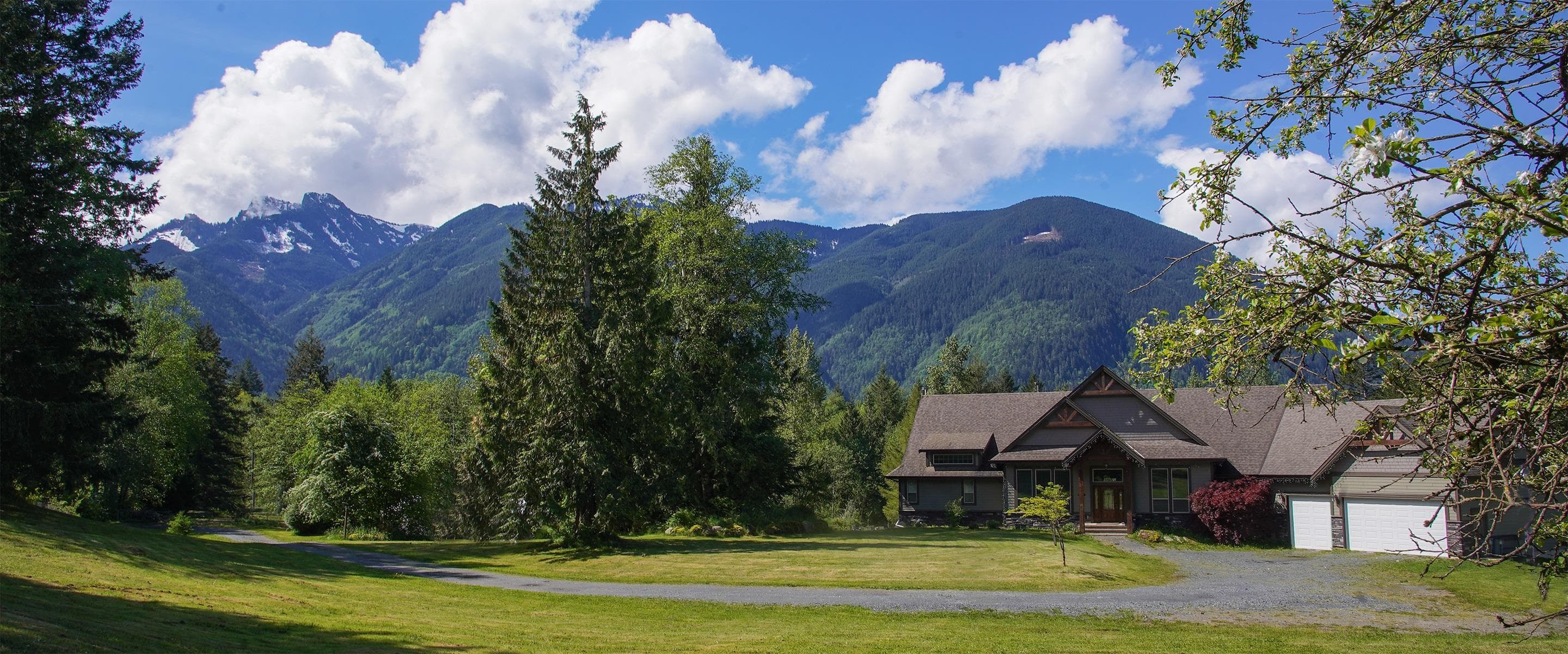 4601 Bench Road, Chilliwack, V4Z 1G1 — photo 1