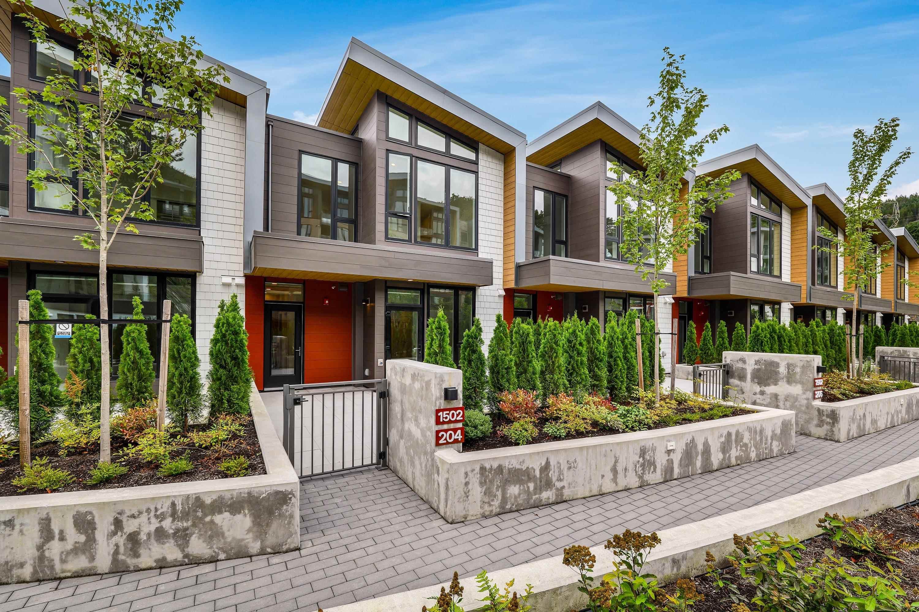 204 - 1502 Scott Crescent, Squamish, V8B 1G5 — photo 2