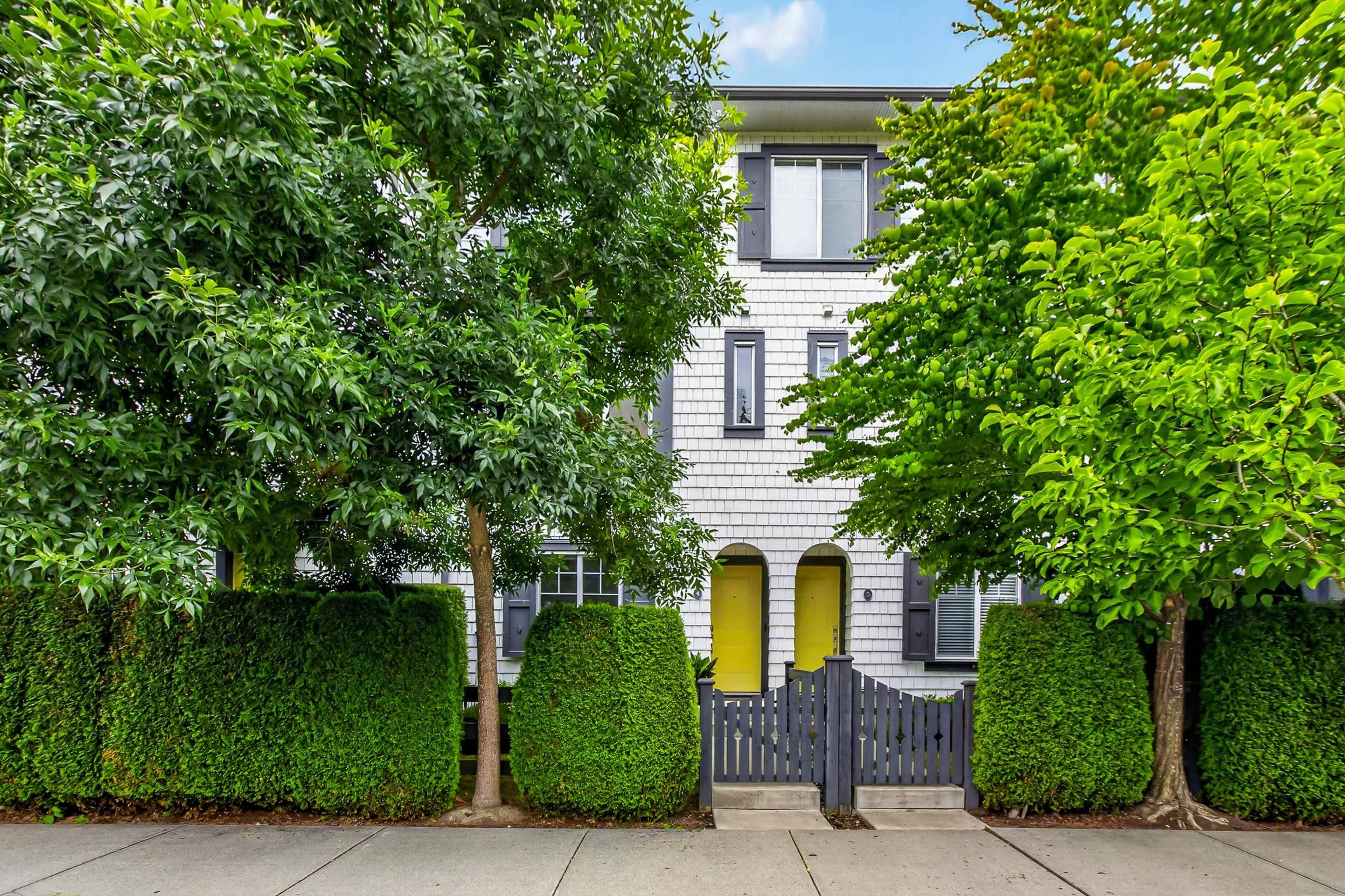 4 - 16357 15 Avenue, Surrey, V4A 0C2 — photo 1