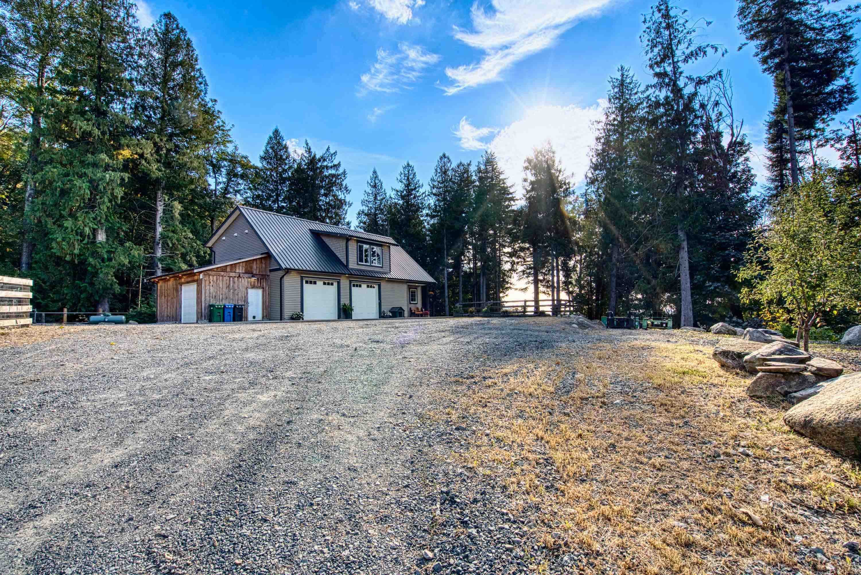 39840 Old Yale Road, Abbotsford, V3G 1X7 — photo 2