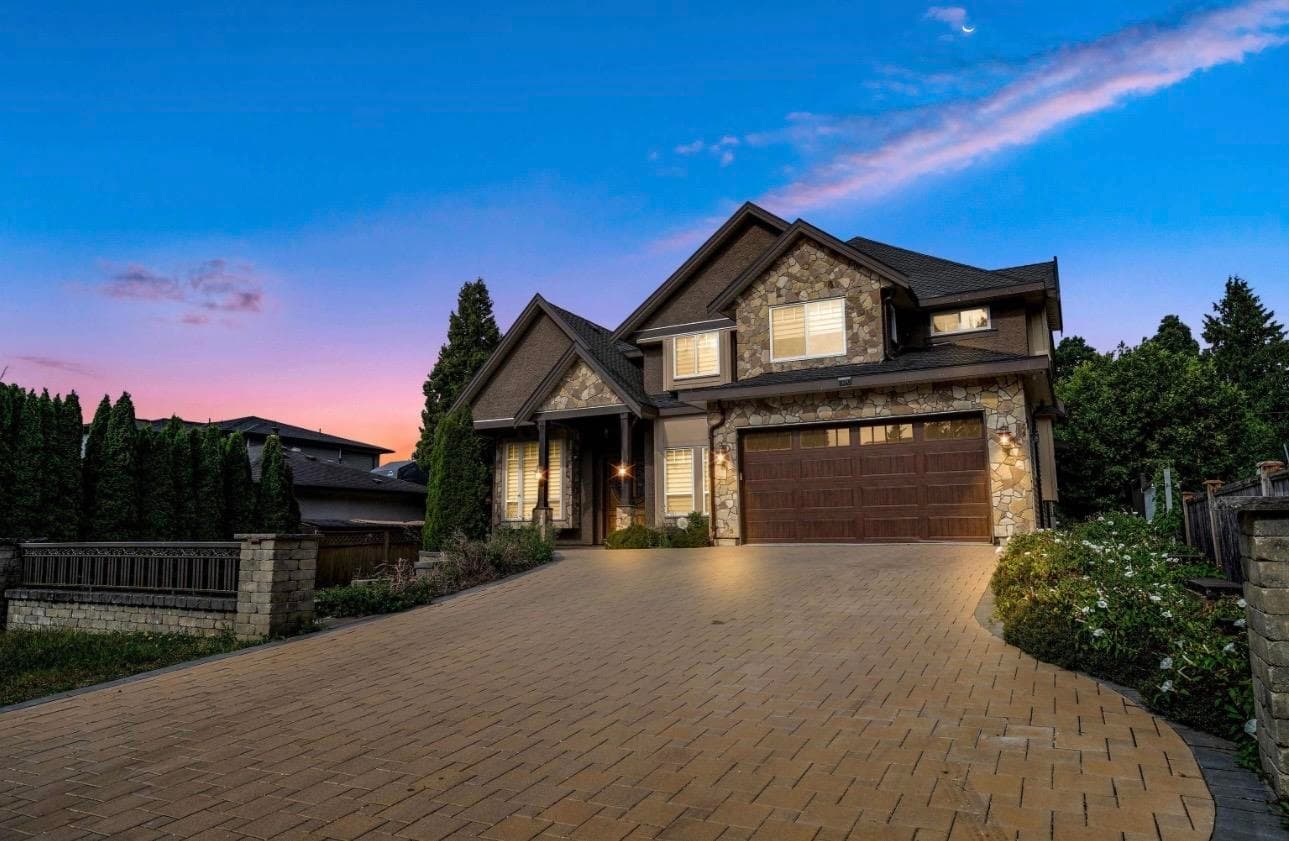 8245 144a Street, Surrey, V3S 2X9 — photo 1