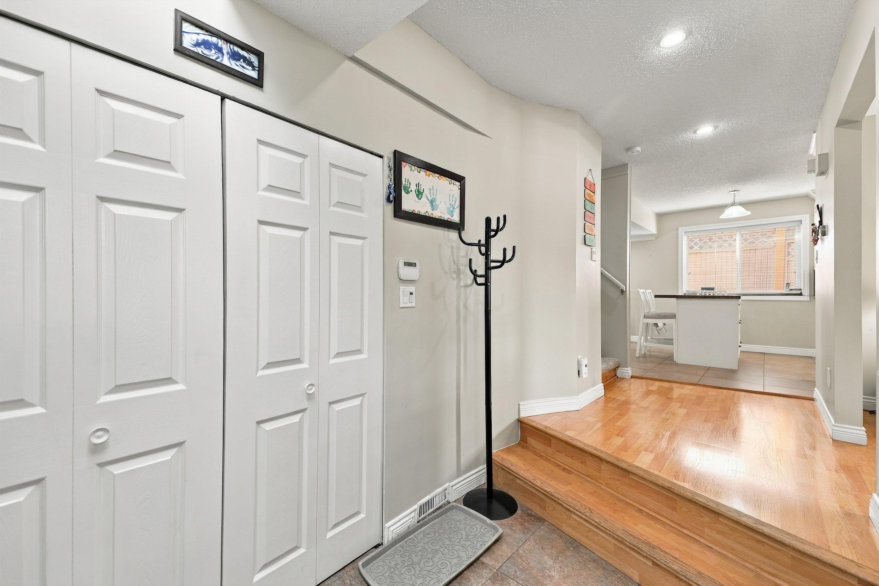 13902 80 Avenue, Surrey, V3W 8G2 — photo 3