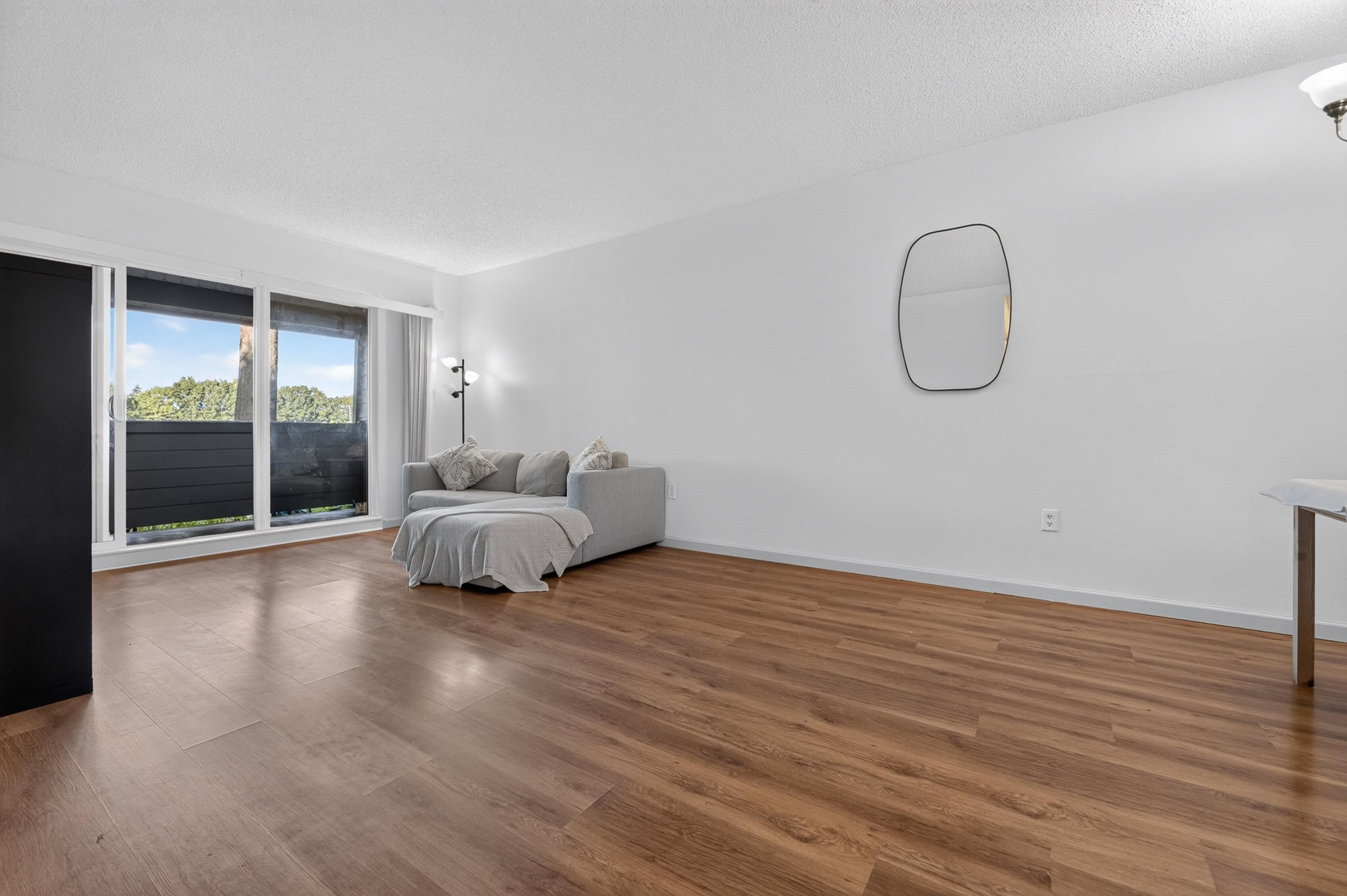119 - 3451 Springfield Drive, Richmond, V7E 1Z2 — photo 4