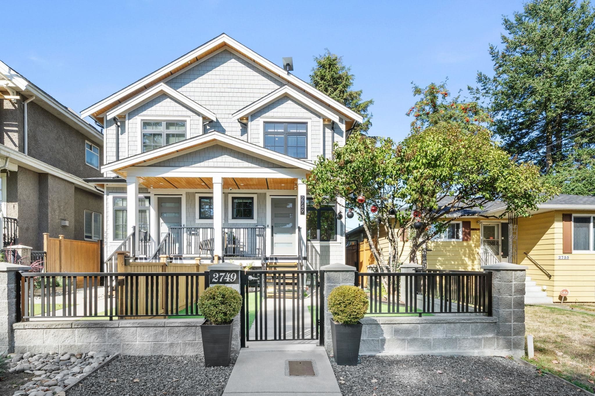 1 - 2749 E 54th Avenue, Vancouver, V5S 1X7 — photo 1