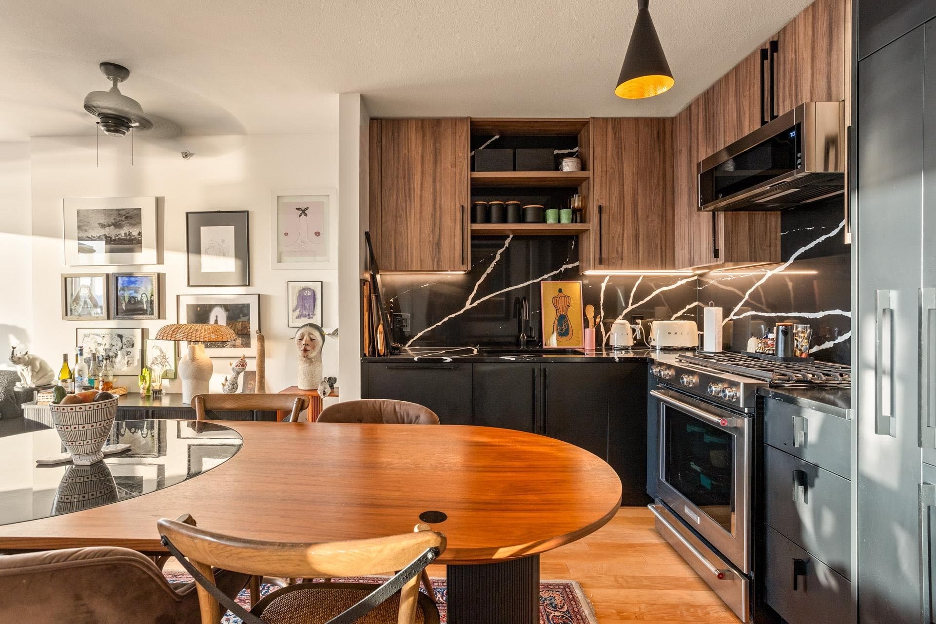 1505 - 155 W 1st Street, North Vancouver, V7M 3N8 — photo 1