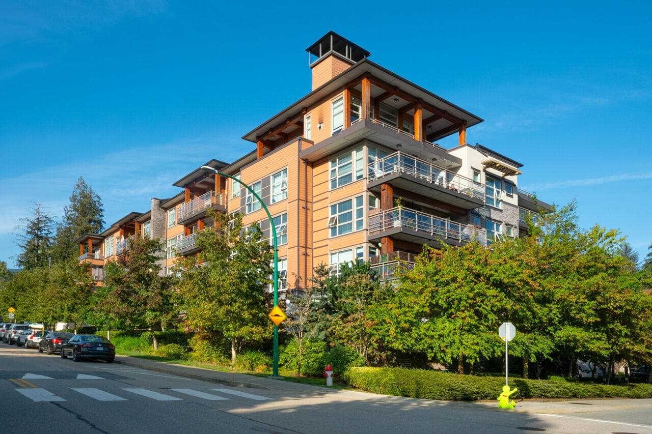 501 - 3602 Aldercrest Drive, North Vancouver, V7G 0A2 — photo 3