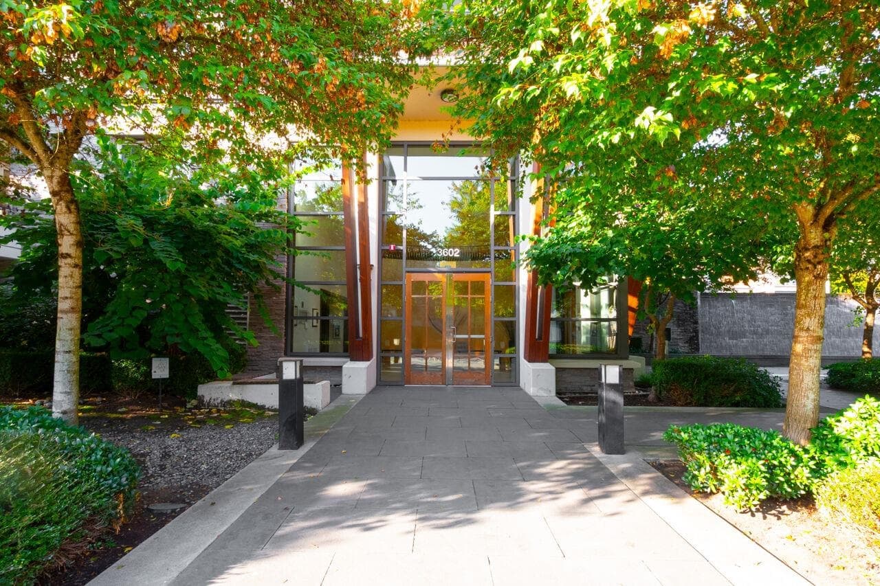 501 - 3602 Aldercrest Drive, North Vancouver, V7G 0A2 — photo 5