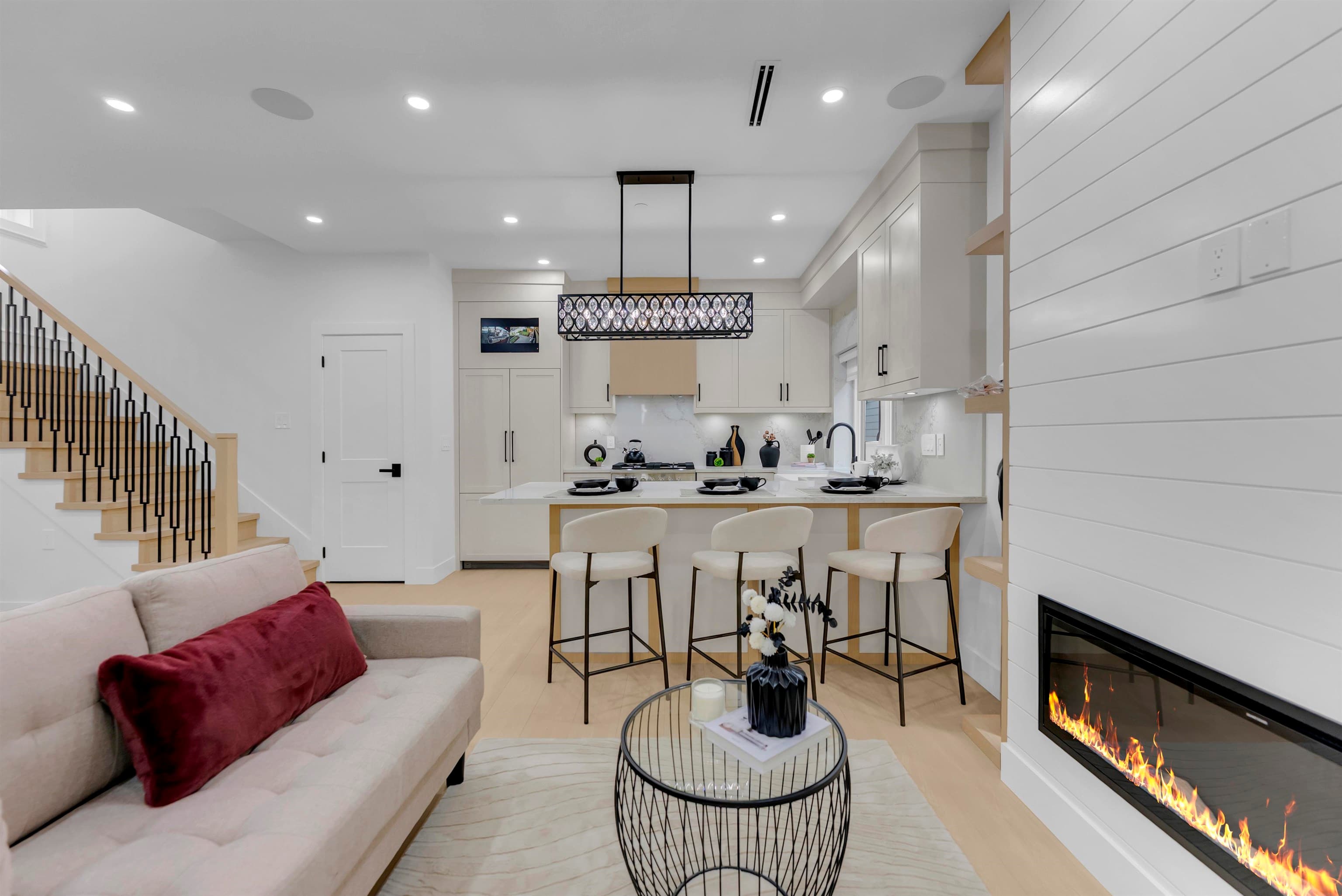 1 - 2888 E 6th Avenue, Vancouver, V5M 1R8 — photo 3