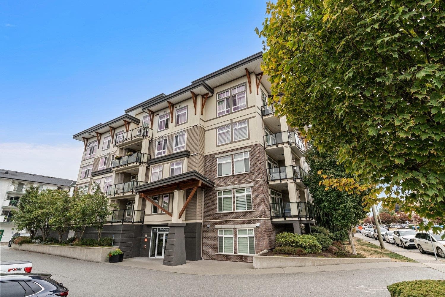 405 - 9130 Corbould Street, Chilliwack, V2P 4A5 — photo 1