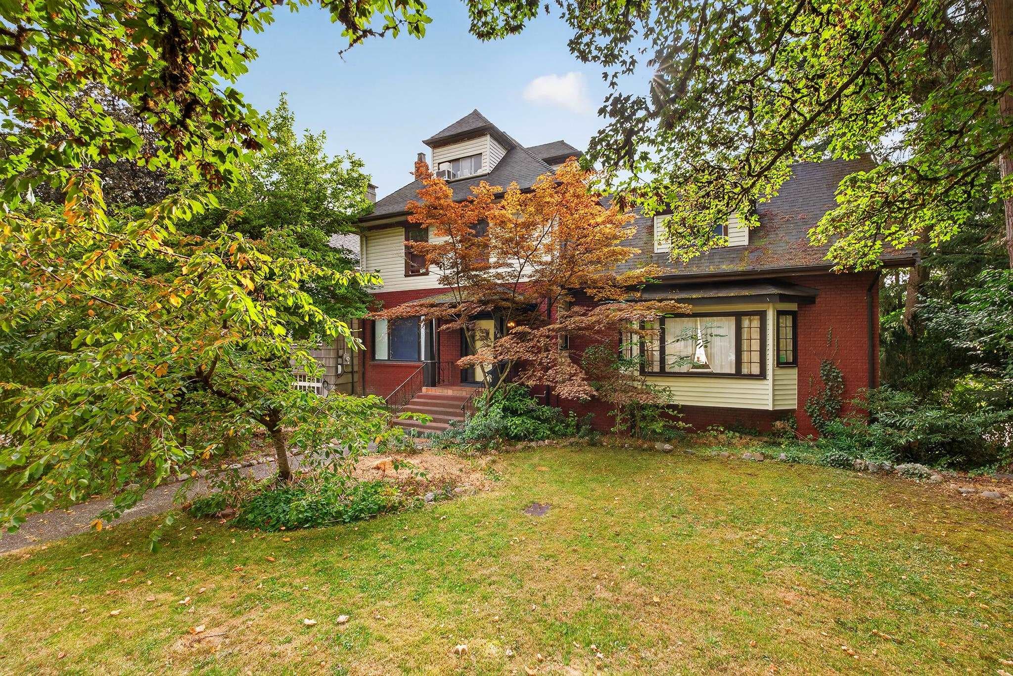 118 Queens Avenue, New Westminster, V3L 1J5 — photo 1