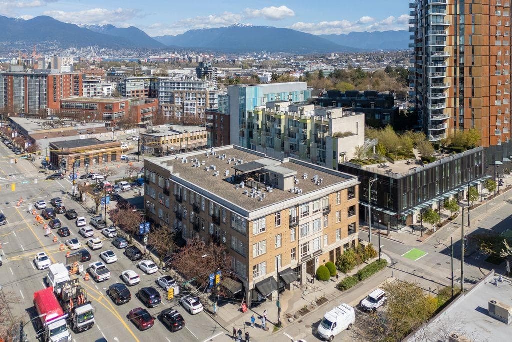 208 - 205 E 10th Avenue, Vancouver, V5T 4V6 — photo 1