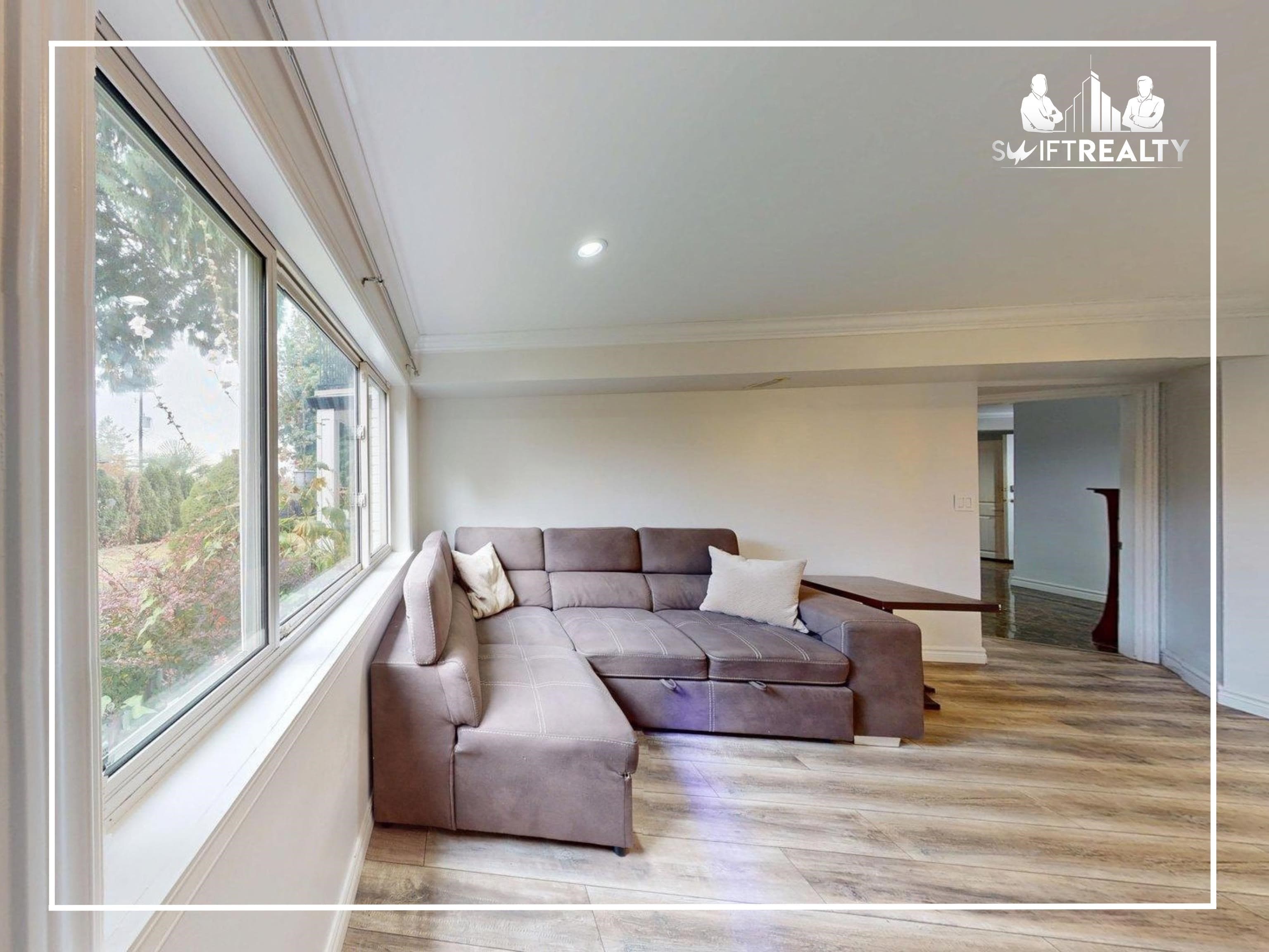 112 W Rockland Road Road, North Vancouver, V7N 2V7 — photo 3