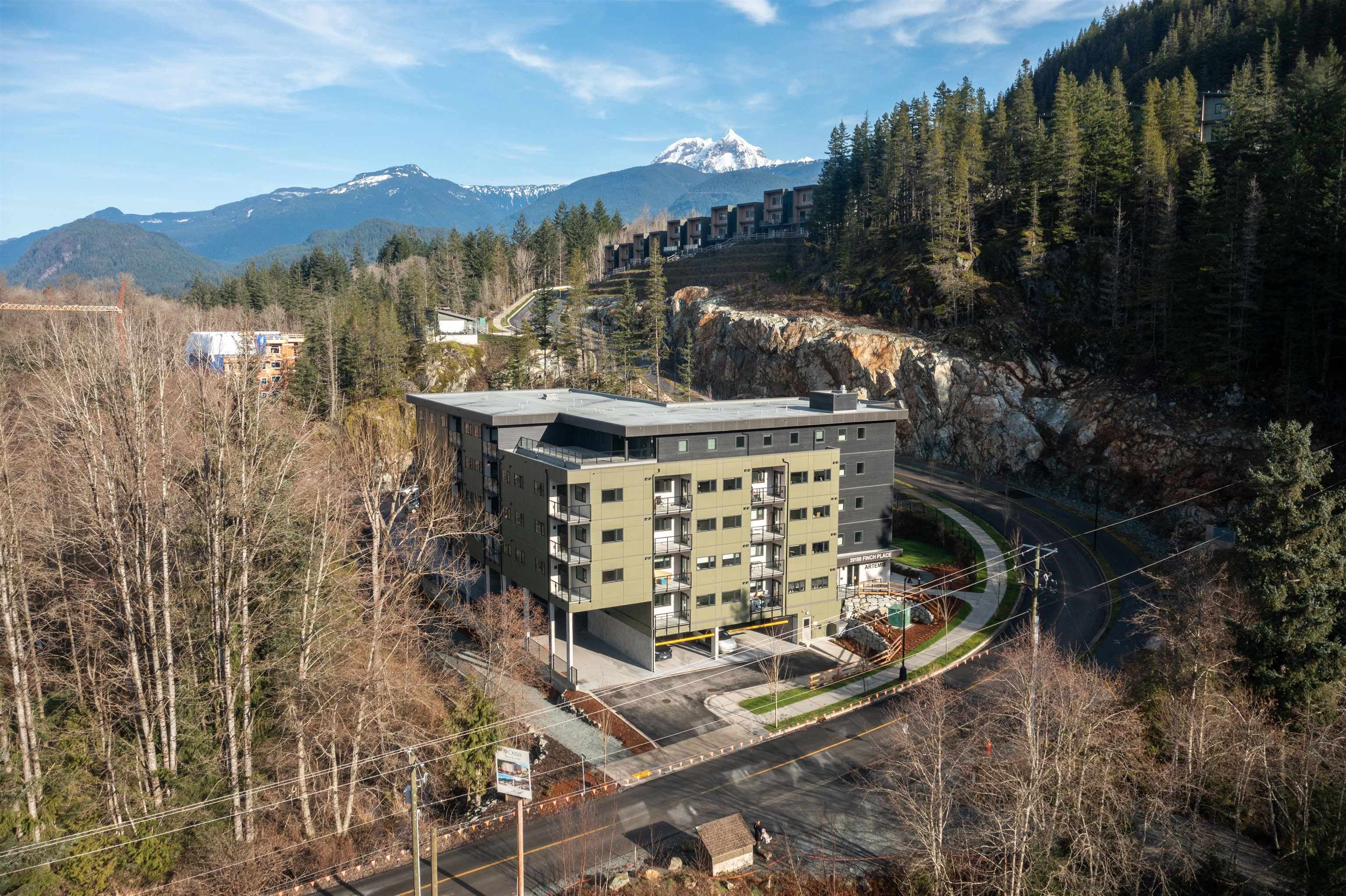 202 - 39180 Finch Place, Squamish