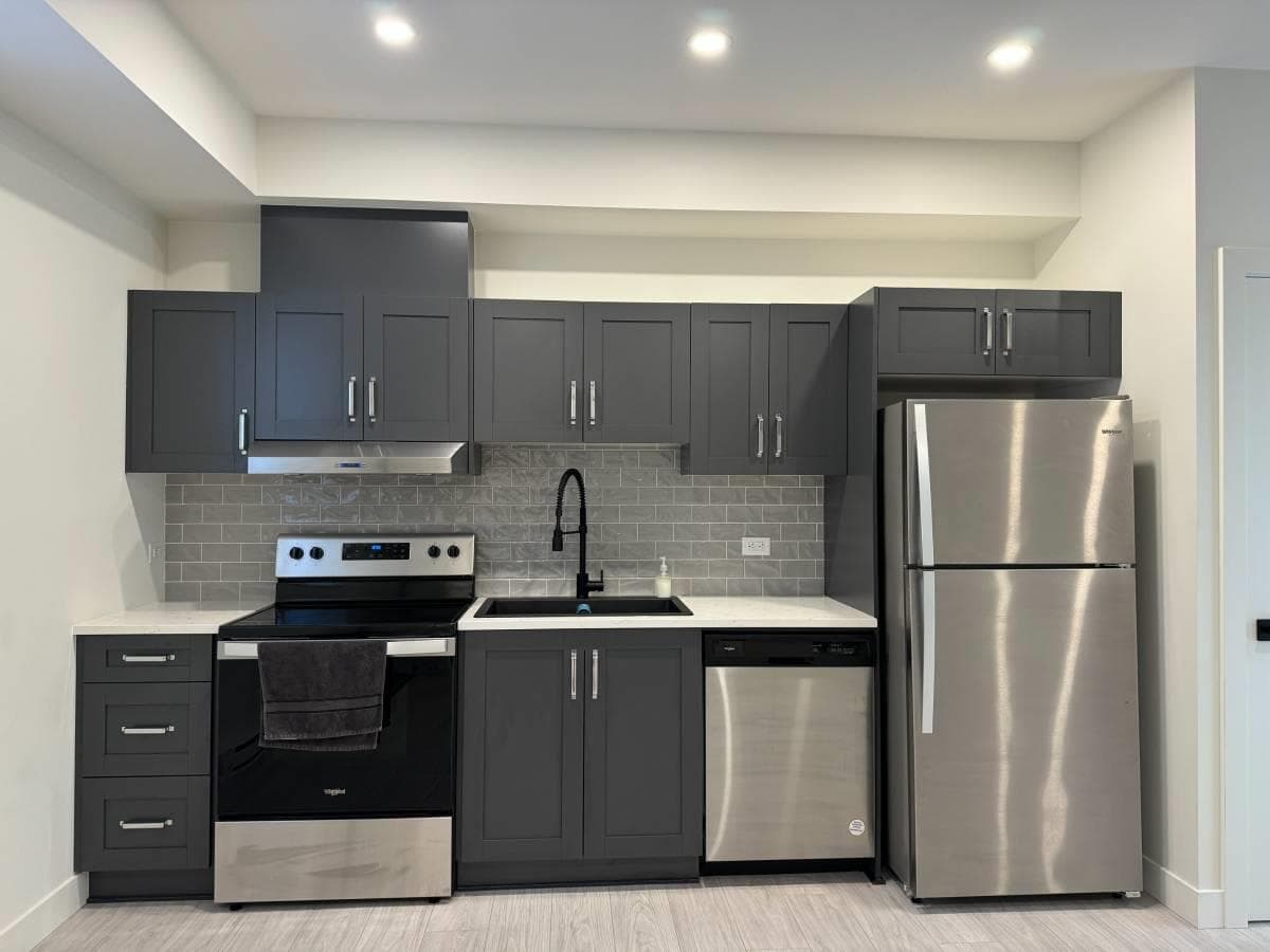 Suite - 23154 140b St, Maple Ridge