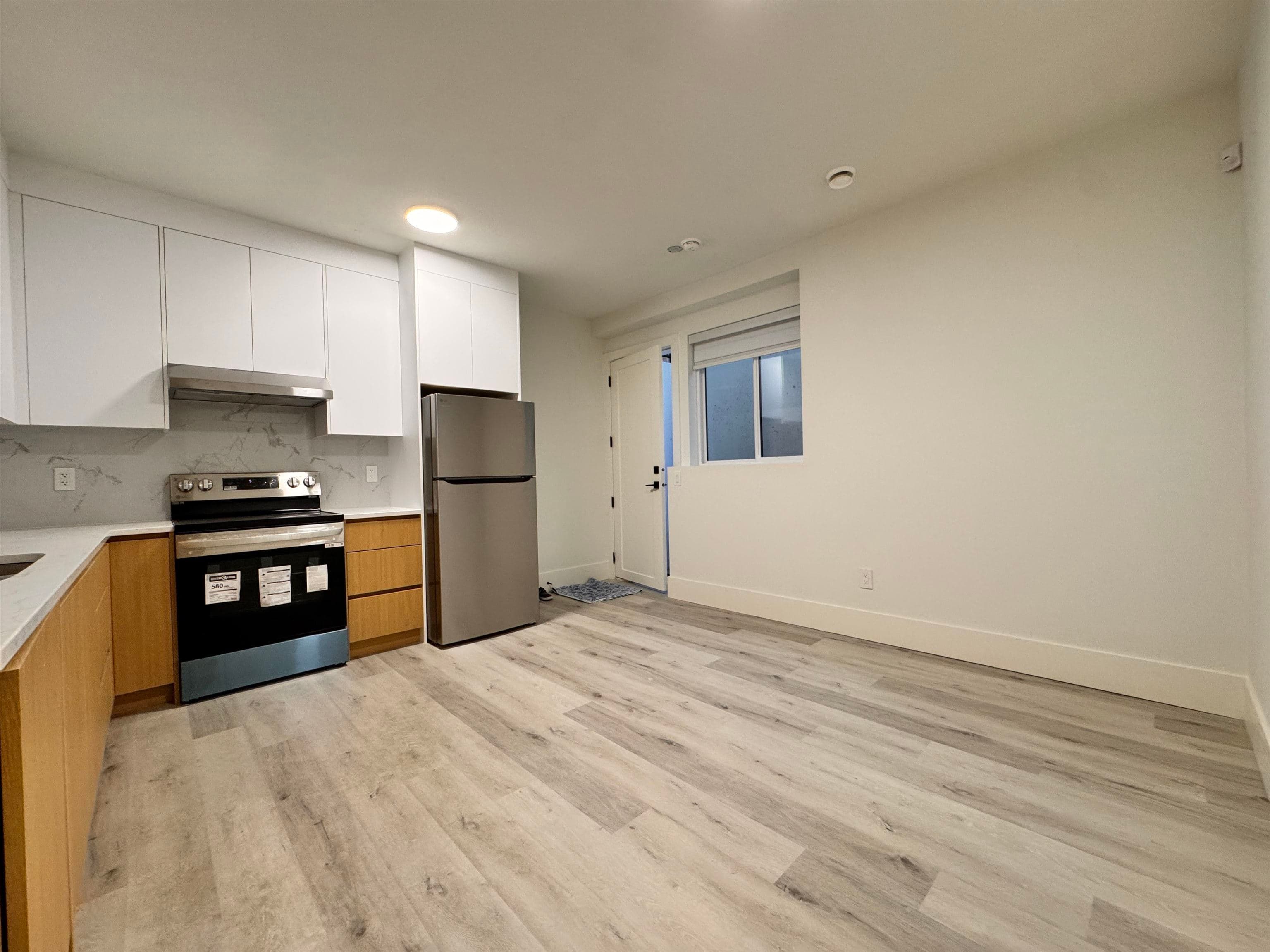 B1 - 4018 Nithsdale Street, Burnaby, V5G 1P6 — photo 3