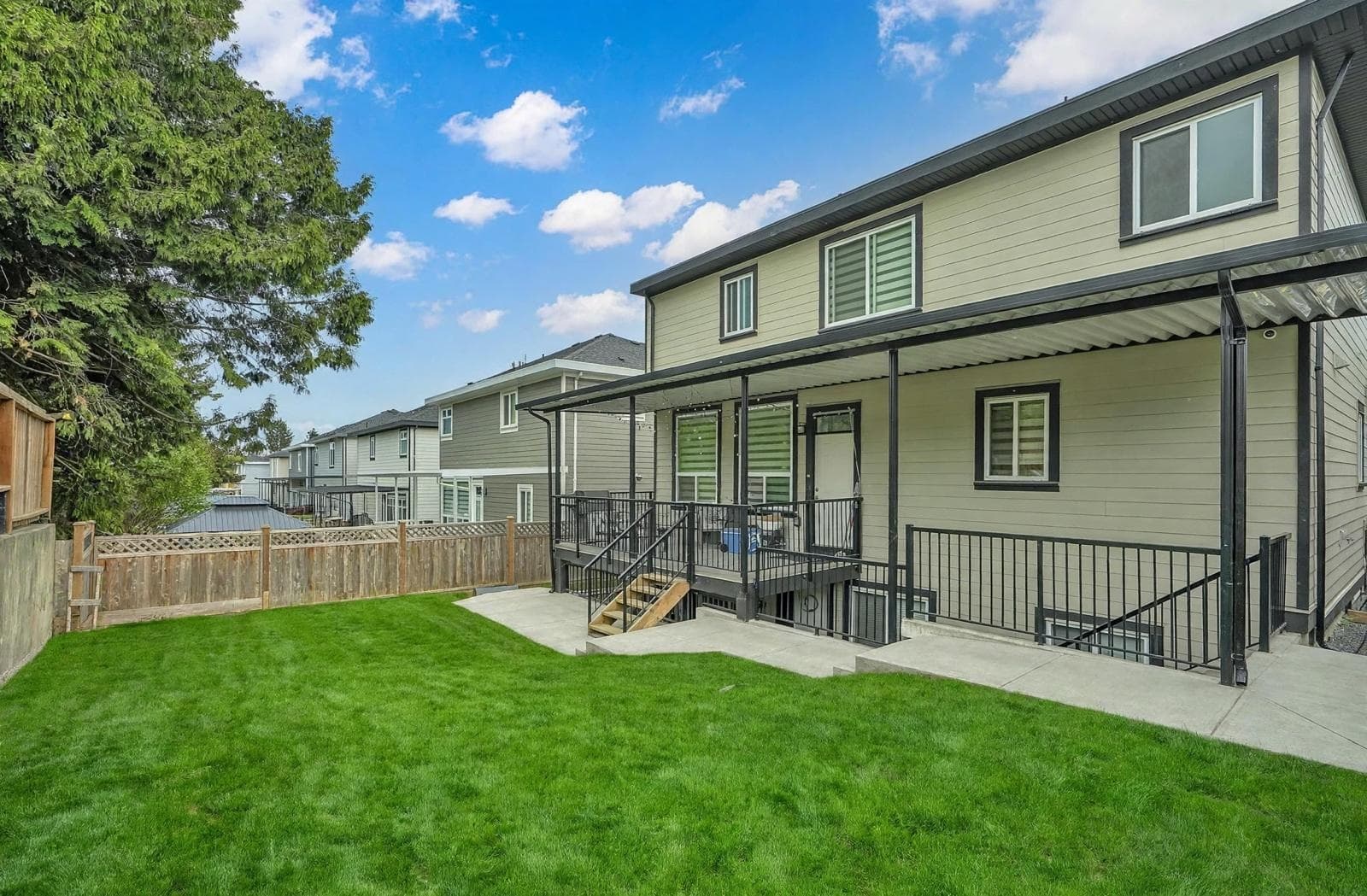 17217 59 Avenue, Surrey, V3S 8T7 — photo 5