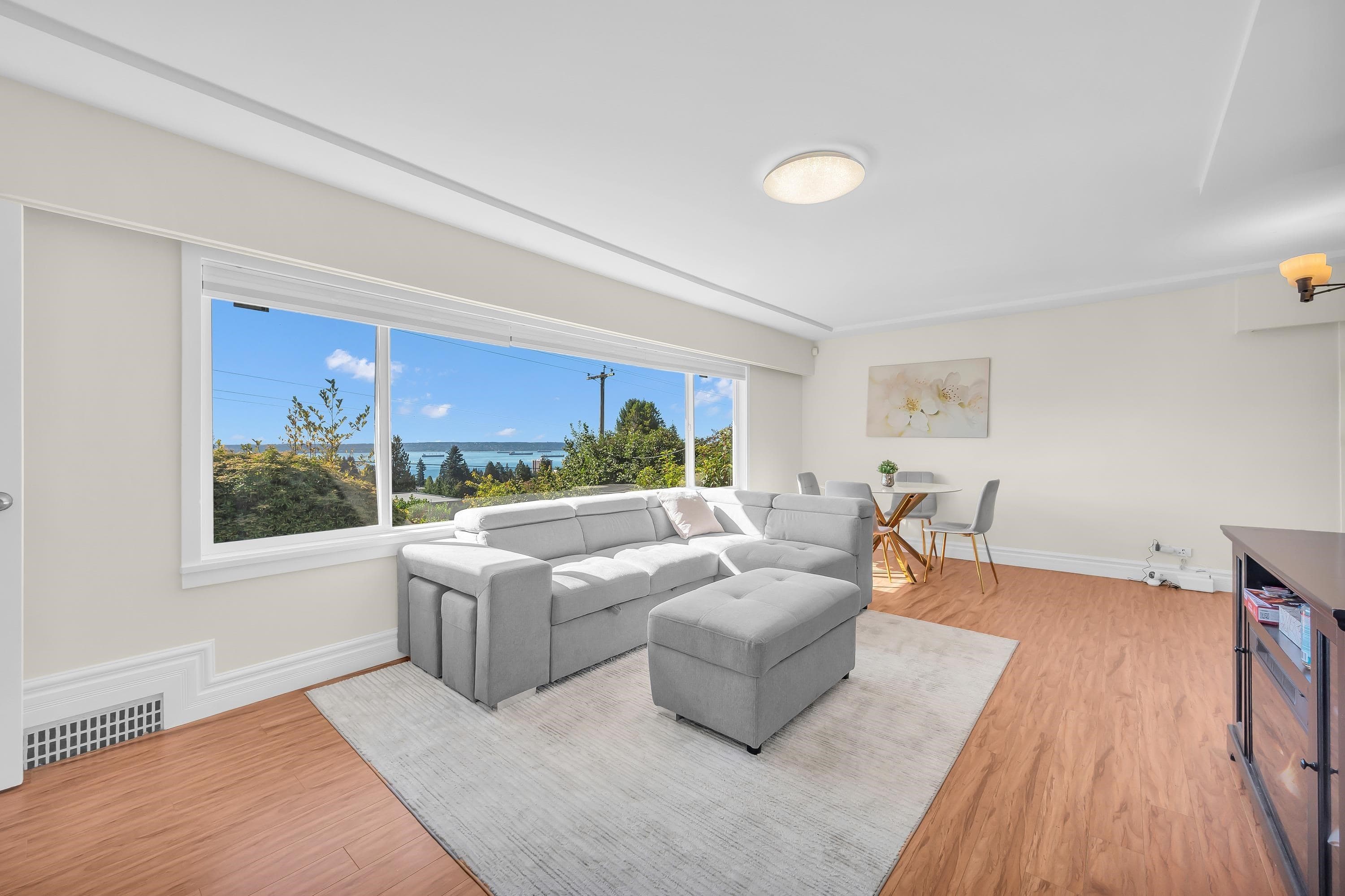 1165 Mathers Avenue, West Vancouver, V7T 2G4 — photo 5