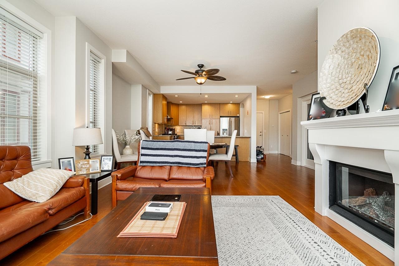 204 - 16469 64 Avenue, Surrey, V3S 6V7 — photo 3