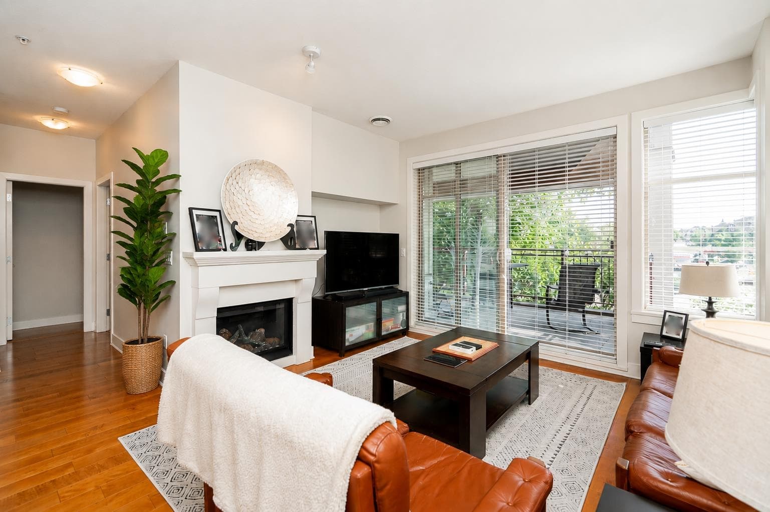 204 - 16469 64 Avenue, Surrey, V3S 6V7 — photo 1