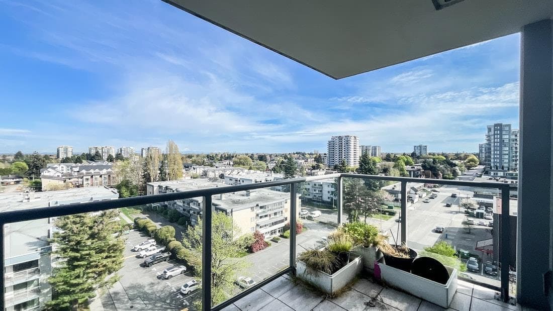 1106 - 6331 Buswell Street, Richmond, V6Y 4H2 — photo 1