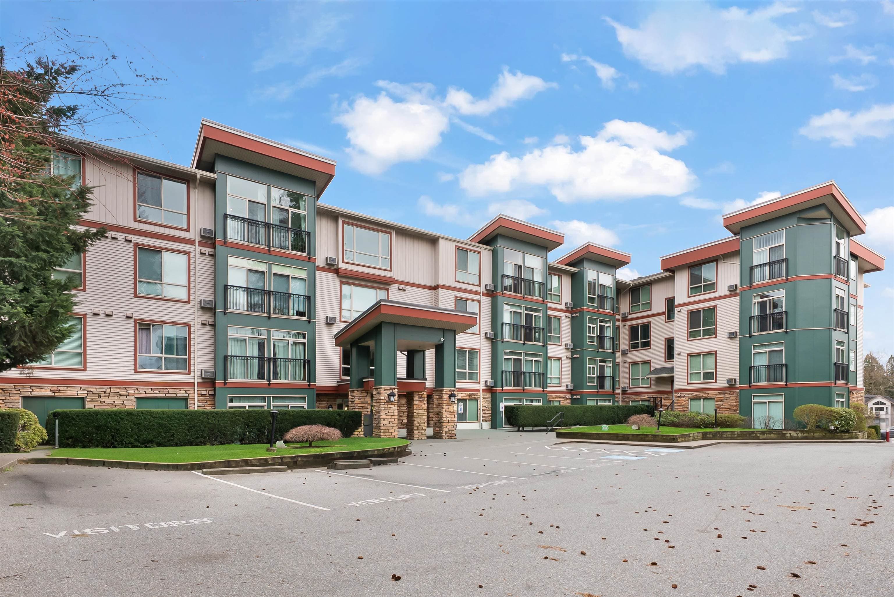 208 - 33485 South Fraser Way, Abbotsford, V2S 8P9 — photo 1