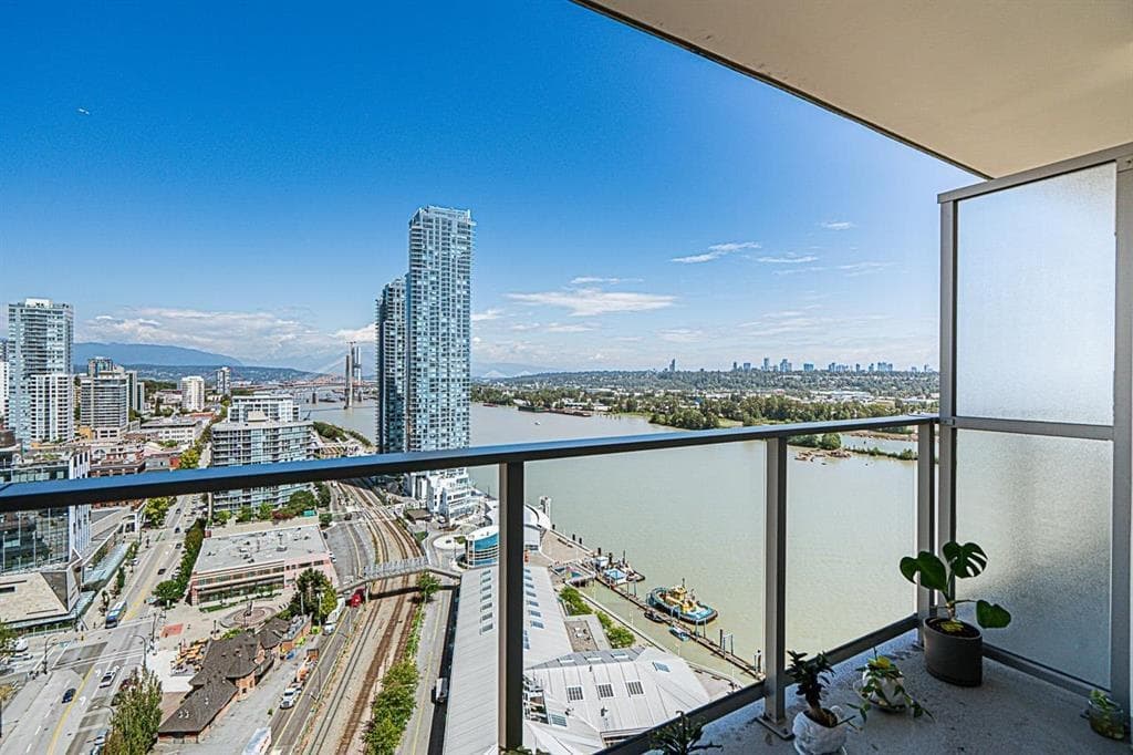 1512 - 908 Quayside Drive, New Westminster