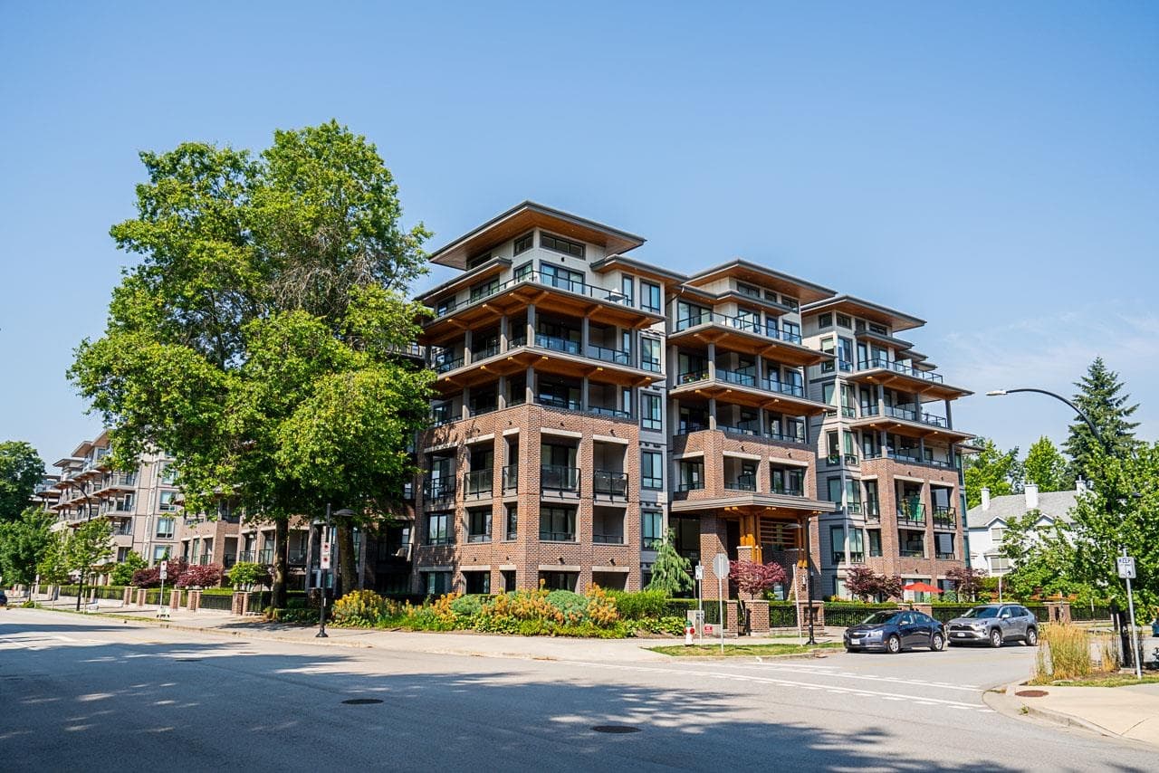 303 - 7579 16th Street, Burnaby