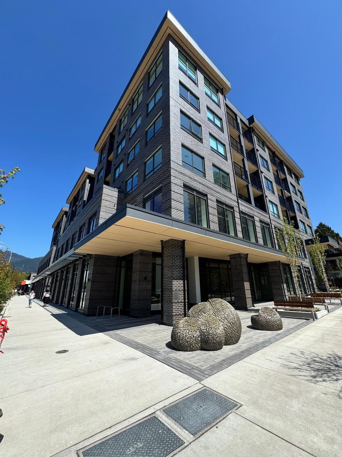 410 - 110 E 17th Street, North Vancouver