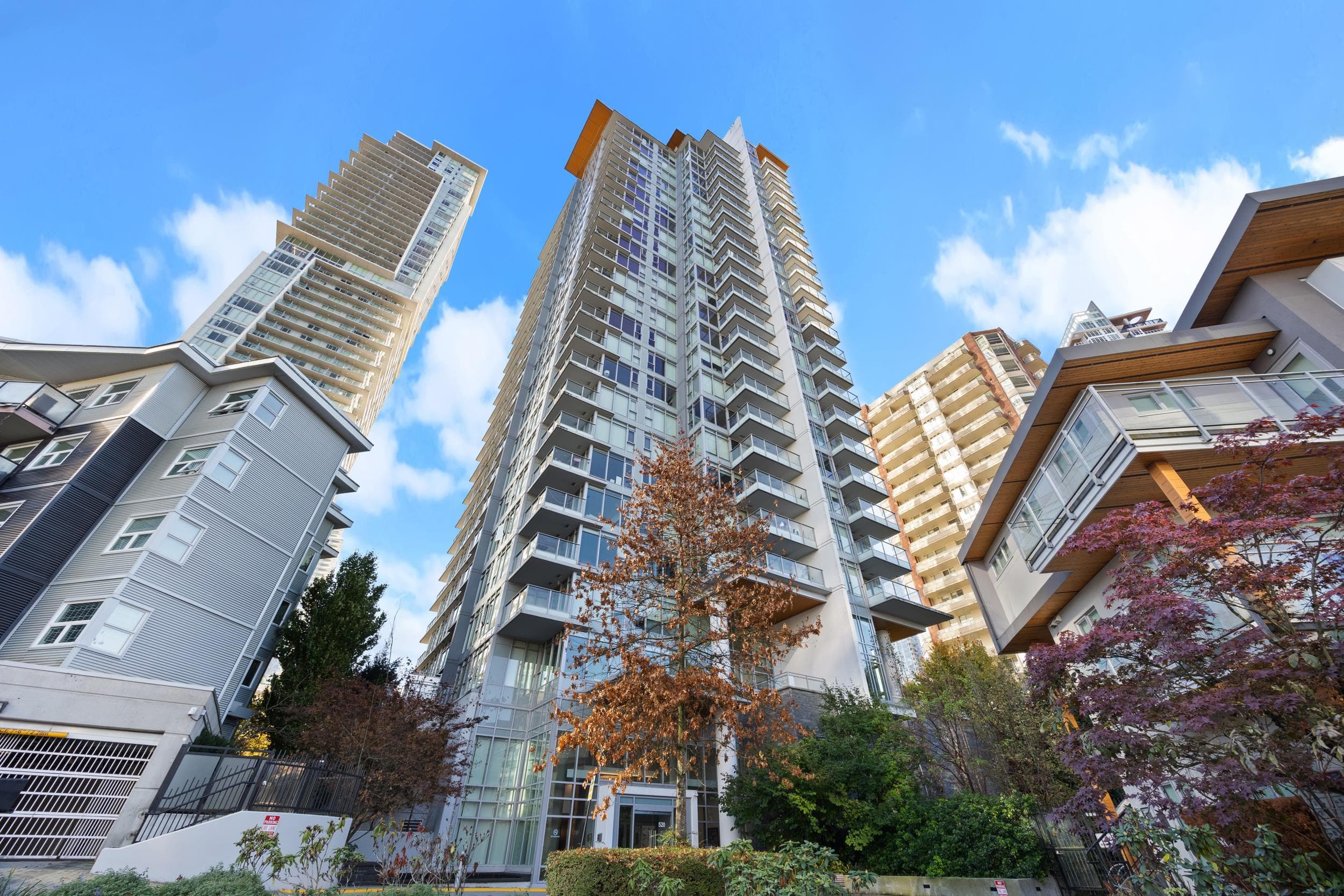 1401 - 520 Como Lake Avenue, Coquitlam